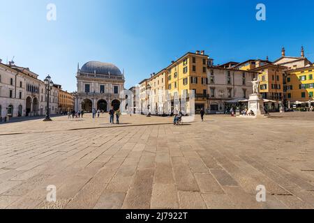 Centre ville de Brescia. Ancien palais de Loggia (Palazzo della Loggia) de style Renaissance, 1492-1574, sur la place de la ville de Loggia. Lombardie, Italie, Europe. Banque D'Images