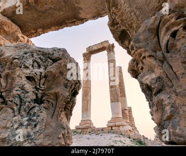 Temple d'Hercule de la Citadelle d'Amman complexe (Jabal al-Qal'a), Amman, Jordanie Banque D'Images