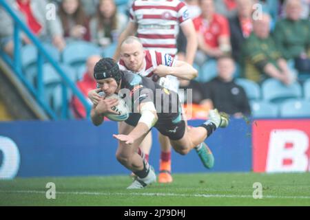 Leeds, Royaume-Uni. 07th mai 2022. Jonny Lomax Try Saints lors du match de demi-finale de la coupe du défi entre Wigan et St Helens à Elland Road, Leeds, Angleterre, le 7 mai 2022. Photo de Simon Hall. Utilisation éditoriale uniquement, licence requise pour une utilisation commerciale. Aucune utilisation dans les Paris, les jeux ou les publications d'un seul club/ligue/joueur. Crédit : UK Sports pics Ltd/Alay Live News Banque D'Images