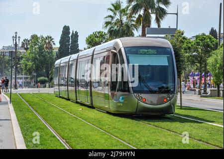 Nizza, moderne Straßenbahn Linie 1, BD Jean Jaures // Nice, ligne de tramway moderne 1, BD Jean Jaures Banque D'Images