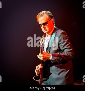 Joe Bonamassa à propos des chants et de la guitare Banque D'Images