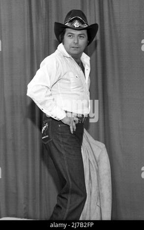 **PHOTO DE FICHIER** Mickey Gilley est décédé. Mickey Gilley Circa 1980 crédit: Ralph Dominguez/MediaPunch Banque D'Images