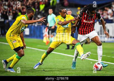Samuel MOUTOUSSAMY de Nantes et Khephren THURAM de Nice lors de la coupe française, finale de football entre OGC Nice et FC Nantes le 7 mai 2022 au Stade de France à Saint-Denis près de Paris, France - photo: Matthieu Mirville/DPPI/LiveMedia Banque D'Images
