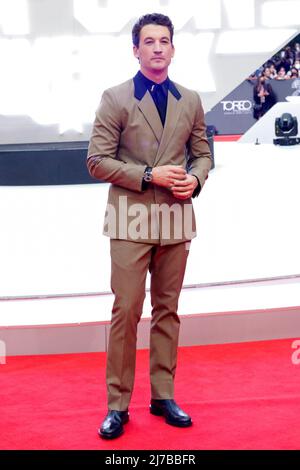 MEXICO, MEXIQUE - 06 MAI : Miles Teller participe à la première mexicaine de 'Top Gun: Maverick'. (Photo de Francisco Morales/DAMMPHOTO) Banque D'Images