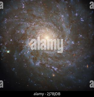 La galaxie spirale NGC 4571 dans la constellation de la Vierge. Éléments de cette image fournis par la NASA Banque D'Images