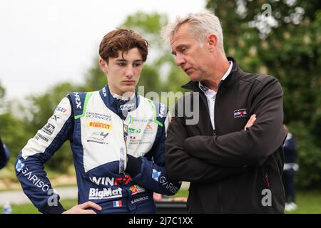 ANDRIOLO Romain (FRA), Formule 4 - Mygale génération 2, portrait lors de la ronde 2nd du Championnat de France FFSA F4 2022, du 7 au 8 mai sur le circuit de Pau-ville à Pau, France - photo Antonin Vincent / DPPI Banque D'Images