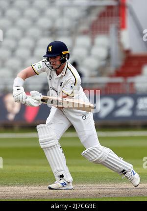 8th mai 2022 ; Emirates Old Trafford, Manchester, Lancashire, Angleterre ; Championnat du comté de cricket, Lancashire versus Warwickshire, jour 4; Rob Yates de Warwickshire Banque D'Images