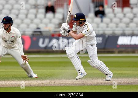 8th mai 2022 ; Emirates Old Trafford, Manchester, Lancashire, Angleterre ; Championnat du comté de cricket, Lancashire versus Warwickshire, jour 4; Rob Yates de Warwickshire Banque D'Images