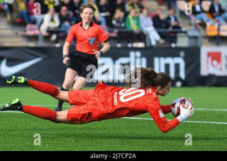 Stockholm, Suède, 08/05/2022, Kelsey Daugherty (30 Djurgarden) dans le jeu de la Ligue suédoise OBOS Damallsvenskan le 8th 2022 mai entre AIK et Djurgarden à Skytteholms IP à Stockholm, Suède Peter Sonander/SPP Banque D'Images