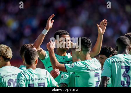 ROTTERDAM, PAYS-BAS - MAI 8 : Cody Gakpo de PSV célèbre son but lors du match néerlandais Eredivisie entre Feyenoord et PSV au Stadion Feyenoord le 8 mai 2022 à Rotterdam, pays-Bas (photo de Herman Dingler/Orange Pictures) Banque D'Images