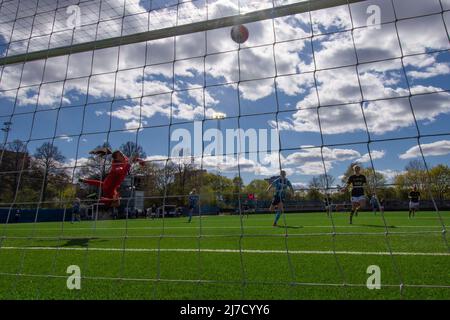 Stockholm, Suède, 08/05/2022, Kelsey Daugherty (30 Djurgarden) pendant le match dans la Ligue suédoise OBOS Damallsvenskan le 8th 2022 mai entre AIK et Djurgarden à Skytteholms IP à Stockholm, Suède Peter Sonander/SPP Banque D'Images