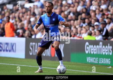 Jordan Obita de Wycombe Wanderers en action pendant le jeu. EFL Skybet football League One play off semi final match 2nd jambes, MK dons / Wycombe Wanderers au stade MK à Milton Keynes, dimanche 8th mai 2022. Cette image ne peut être utilisée qu'à des fins éditoriales. Utilisation éditoriale uniquement, licence requise pour une utilisation commerciale. Pas d'utilisation dans les Paris, les jeux ou les publications d'un seul club/ligue/joueur. photo de Steffan Bowen/Andrew Orchard sports photographie/Alamy Live news Banque D'Images