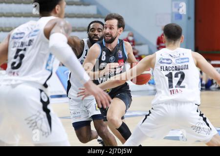 PalaRadi, Cremona, Italie, 08 mai 2022, Giuseppe Poeta (Vanoli Cremona) pendant Vanoli Panier Cremona vs Dolomiti Energia Trentino - Italien Basketball A Serie Championship Banque D'Images