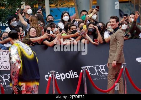 MEXICO, MEXIQUE - 06 MAI : Miles Teller participe à la première mexicaine de 'Top Gun: Maverick'. (Photo de Francisco Morales/DAMMPHOTO) Banque D'Images