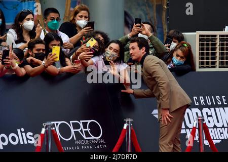 MEXICO, MEXIQUE - 06 MAI : Miles Teller participe à la première mexicaine de 'Top Gun: Maverick'. (Photo de Francisco Morales/DAMMPHOTO) Banque D'Images