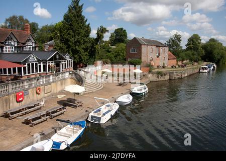 Wallingford sur la Tamise depuis le pont, Oxfordshire Banque D'Images