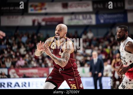 Venise, Italie, mai 08 2022, Jordan Theodore (Umana Reyer Venezia) pendant Umana Reyer Venezia vs AX Armani Exchange Milano, Italian Basketball A Serie Championship à Venise, Italie, mai 08 2022 Banque D'Images