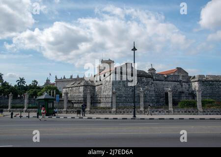 Le Castillo de la Real Fuerza (Château de la Royal Force) est un fort de bastion achevé en 1577 sur le côté ouest du port à la Havane, Cuba. Banque D'Images