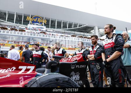 Miami, USA, 08/05/2022, Alfa Romeo F1 Team ORLEN, ambiance pendant le Grand Prix de Miami de Formule 1 Crypto.com 2022, 5th tour du Championnat du monde de Formule 1 de la FIA 2022, sur l'aérodrome international de Miami, de Miami Gardens, Floride, Etats-Unis d'Amérique, 8/05/2022, - photo: Julien Delfosse/DPPI/LiveMedia Banque D'Images