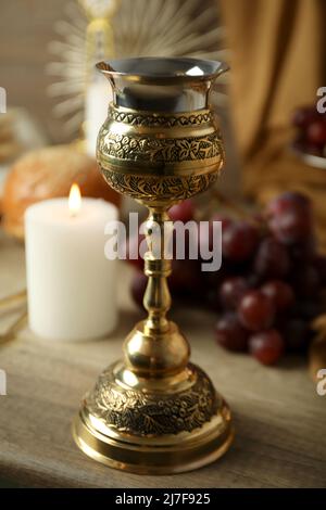 Concept ou composition de l'Eucharistie avec différents accessoires Banque D'Images