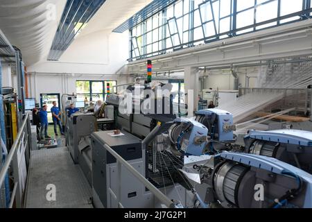 Chemnitz, Allemagne. 09th mai 2022. Une salle de l'Institut Saxon de recherche textile. L'institution célèbre son anniversaire de 30th. Credit: Sebastian Willnow/dpa/Alay Live News Banque D'Images