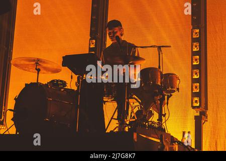 08/05/2022 - groupe pop/rock indépendant belge BALTHAZAR jouant en direct à fabrique Milano, Italie Banque D'Images