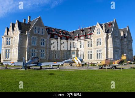 Spanish Air Force North American Texan T-6 H A 200 R-1 Saeta RF-4C Phantom II Madrid Air Museum au Magdalena Palace Santander Espagne Mai 2022 Banque D'Images