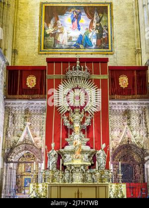 L'autel d'argent ou de Jubilé (autel de Plata) dans la cathédrale de Séville - Espagne Banque D'Images