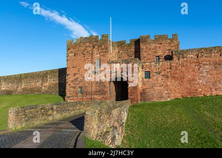 Le château de Carlisle, âgé de plus de 900 ans, a été le lieu de nombreux événements historiques pour les Anglais et les Écossais au fil des ans. Carlisle, Cumbria, Banque D'Images