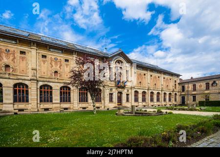 Façade classique du musée national Adrien Dubouche Musée de la céramique et de la poterie à Limoges, haute-Vienne (87), France. Banque D'Images