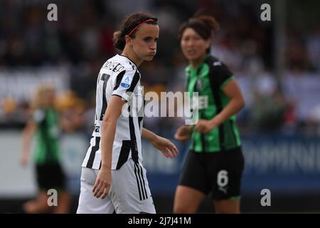 Vinovo, Italie, 7th mai 2022. Barbara Bonansea de Juventus réagit pendant le match de Serie A Femminile au Centre de Juventus, Vinovo. Le crédit photo devrait se lire: Jonathan Moscrop / Sportimage Banque D'Images