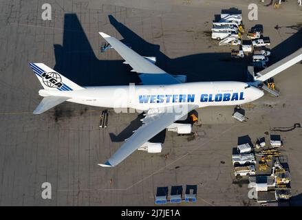 Avions de fret Boeing 747 de Western Global Airlines. Avion B747 pour le fret. Boeing 747-400F d'en haut. Compagnie aérienne WGA Cargo. Banque D'Images