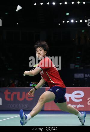 Bangkok, Thaïlande. 9th mai 2022. Il Bingjiao de Chine participe au match des célibataires contre Lucia Rodriguez d'Espagne lors d'un match du groupe B au tournoi de badminton de la coupe Uber à Bangkok, Thaïlande, 9 mai 2022. Crédit: Wang Teng/Xinhua/Alay Live News Banque D'Images
