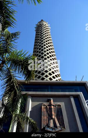 Le Caire, Egypte, mai 18 2018: Centre sélectif de la tour du Caire, une tour autonome en béton à 187 mètres, 614 pieds, la plus haute structure d'EGY Banque D'Images