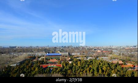 Une vue sur le nord de Pékin, vue depuis le sommet du parc Jingshan à Beijing, en Chine. Banque D'Images