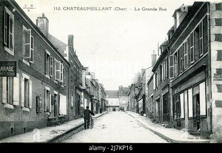 Châteaumeillant Département: 18 - cher région: Centre-Val de Loire (anciennement région Centre) carte postale ancienne, fin 19th - début 20th siècle Banque D'Images