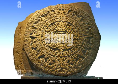 Musée national d'anthropologie, Mexico, Mexique - sculpture aztèque « ton du Soleil ». Il a été utilisé pour organiser les combats des guerriers dans la Tla Banque D'Images