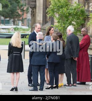 Non exclusif: Duc de Cambridge, duchesse de Cambridge, assister à l'ouverture du Mémorial de la Glade de lumière. Manchester, le mémorial commémore le Banque D'Images