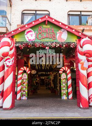 Gramado, Brésil - Circa avril 2022: Villa Santa Claus à Gramado, destination populaire pour les vacances de Noël Banque D'Images