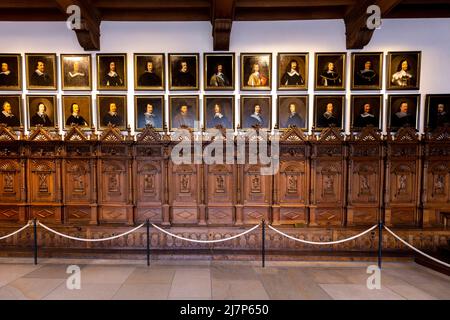 Muenster, Allemagne - 30 avril 2022: Vue panoramique sur la salle Friedenssaal - engl: Salle de la paix - où la paix de westphalie a été signée dans le medi Banque D'Images