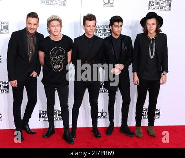 LOS ANGELES - 23 NOVEMBRE : une direction, Liam Payne, Niall Horan, Louis Tomlinson, Zayn Malik, Harry Styles aux American Music Awards 2014 - arrivées au Nokia Theatre le 23 novembre 2014 à Los Angeles, CA Banque D'Images