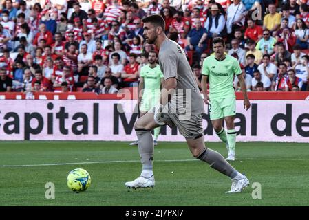 Grenade, Espagne. 10th mai 2022. Unai Simon d'Ath Bilbao pendant le match de la Ligue entre Grenade CF et Ath Bilbao au stade Nuevo Los Carmenes le 10 mai 2022 à Grenade, Espagne. (Photo de José M Baldomero/Pacific Press) crédit: Pacific Press Media production Corp./Alay Live News Banque D'Images