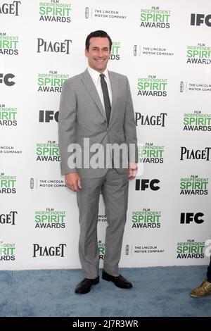 LOS ANGELES - 1 MARS : Jon Hamm au film Independent Spirit Awards à la tente sur la plage le 1 mars 2014 à Santa Monica, CA Banque D'Images