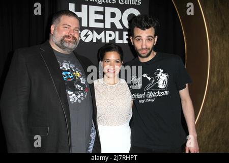 Zoey DeutchLOS ANGELES - MAI 31: Dean DeBlois, America Ferrara, Jay Baruchel au 'Comment former votre Dragon 2' Advaced screening, Hero Complex film Festival au TCL Chinese 6 le 31 mai 2014 à Los Angeles, CA Banque D'Images