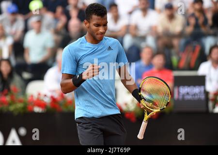 Rome, Italie: 10th mai 2022; Foro Italico, Rome, Italie: ATP Rome tournoi de tennis italien ouvert; Felix Auger-Aliassime (CAN) crédit: Action plus Sports Images/Alamy Live News Banque D'Images