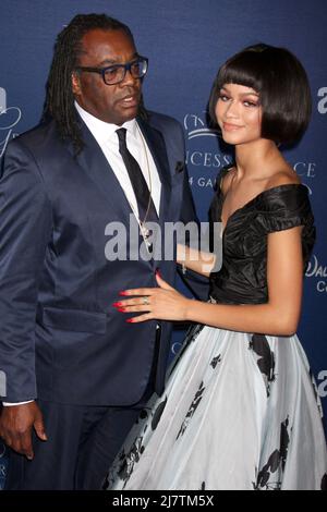 LOS ANGELES - octobre 8 : Kazembe Ajamu Coleman, Zendaya Coleman au gala 2014 de la Fondation Princess Grace à l'hôtel Beverly Wilshire le 8 octobre 2014 à Beverly Hills, Californie Banque D'Images