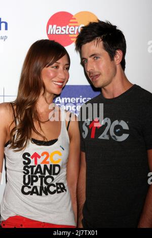 LOS ANGELES - SEP 5 : MEI Melancon, Craig Olejnik au stand Up 2 cancer Telecast arrivées au Dolby Theatre le 5 septembre 2014 à Los Angeles, CA Banque D'Images