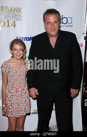 LOS ANGELES - SEP 3 : Angelina Mann, Daniel Baldwin à la soirée d'ouverture du Festival International du film 6th de Burbank à AMC Burbank le 3 septembre 2014 à Burbank, CA Banque D'Images