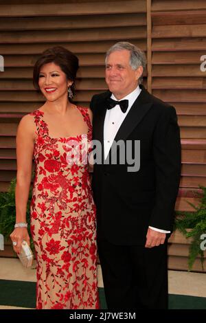 LOS ANGELES - 2 MARS : Julie Chen, les Moonves à la Vanity Fair Oscar Party 2014 au Sunset Boulevard le 2 mars 2014 à West Hollywood, CA Banque D'Images