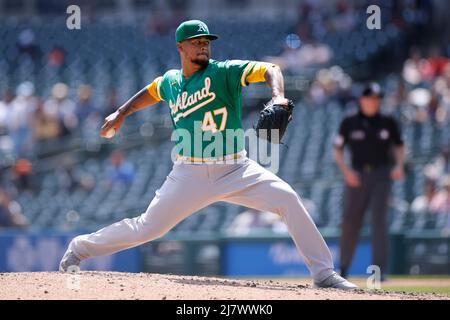 DETROIT, mi - 10 MAI : le lanceur Frankie Montas (47) d'Oakland Athletics affronte les Tigers de Detroit au Comerica Park le 10 mai 2022 à Detroit, Michigan. (Joe Robbins/image du sport) Banque D'Images